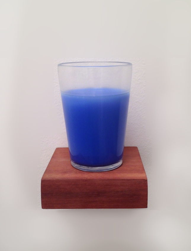 Um Gole De Azul (para Derek Jarman)